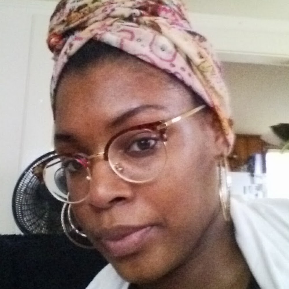 Meet your Posher, Tsifira